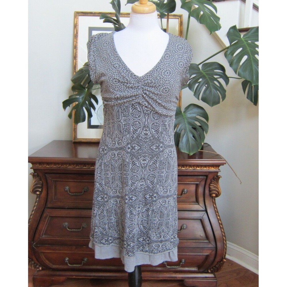 Athleta Dhara Dress Size M Grey Paisley Burnout Double Layer V-neck Cotton